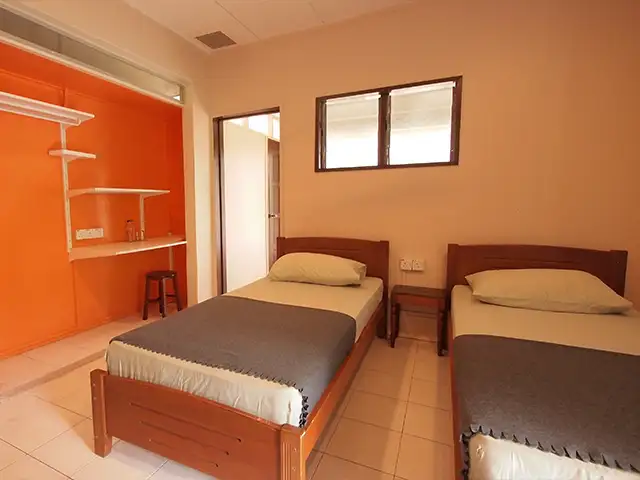 Room_EGC_2_640x480